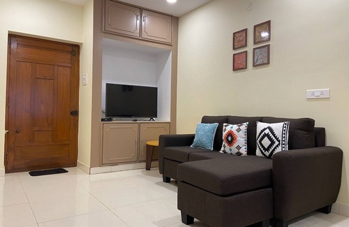 Visakhapatnam Apartment | Beachside Getaway:Fully furnished 2BHK, Modern Amenities, WiFi, 200m to sea