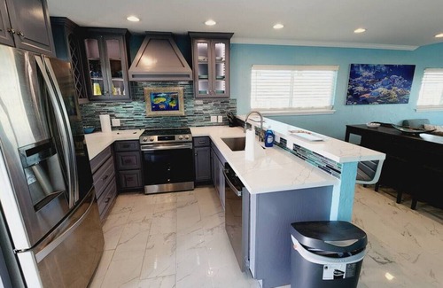 Galveston Apartment | Beachview Beauty 50 steps to a private beach! BYOT