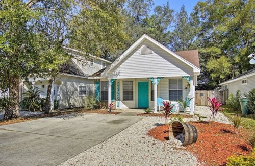 Northeast Pensacola House | Beachy Home in quiet neighborhood! Must See!