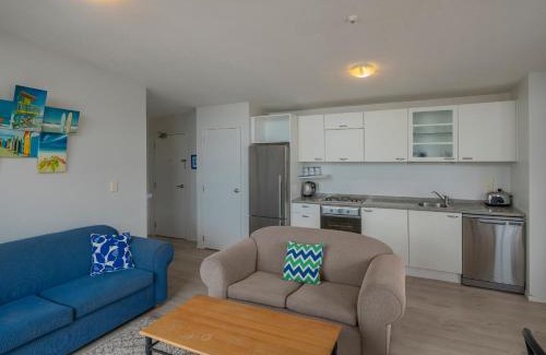Whangamata House | Beachy Keen - Whangamata Holiday Apartment