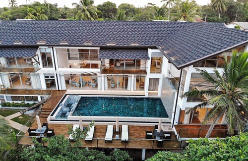 Dondra Villa | Beacon By The Bay Villas & Suites By The Clarks