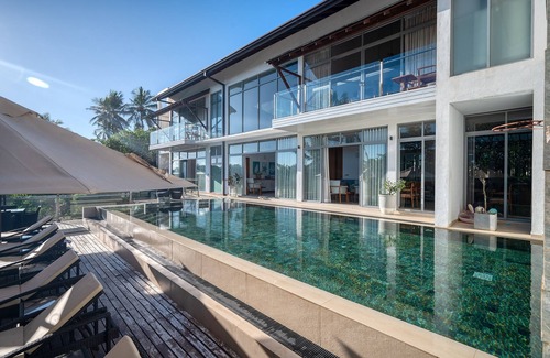 Dondra Villa | Beacon By The Bay Villas & Suites By The Clarks