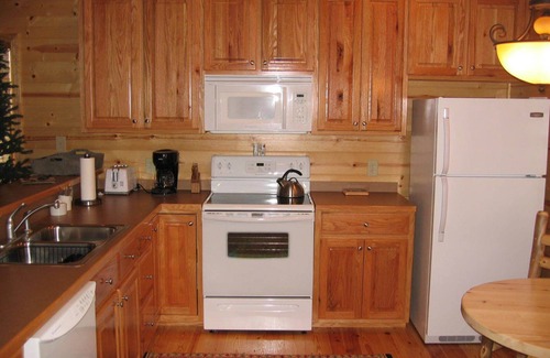 Blairsville Cabin | Bear Claw Cabin, Located in Blairsville,Ga ! On Richard Russell Scenic Hwy !