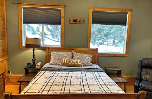 Belgrade Other | Bear Den - Mountain Views & Ponds @ForTheLoveFarms