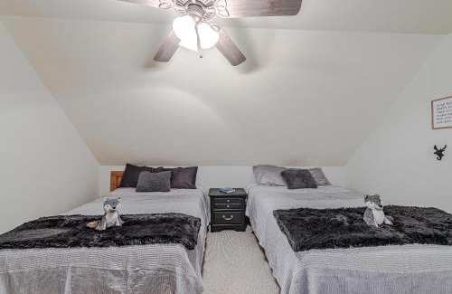 Seven Devils House | Bear Pause Cabin 3 BR/3BA Amazing view of the Lake
