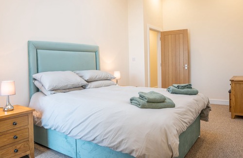 Little Rissington House | Bears Court - Unit 7