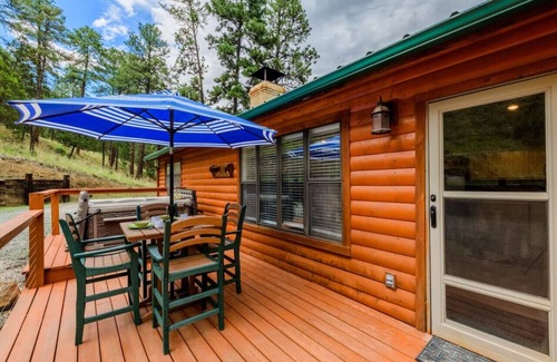 Ruidoso Apartment | Bears Gone Fishing- Hot Tub, Decks, Near Trails