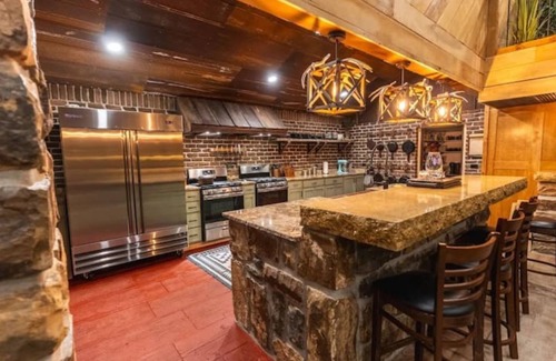 Huntsville Cabin | Bearshield Lodge