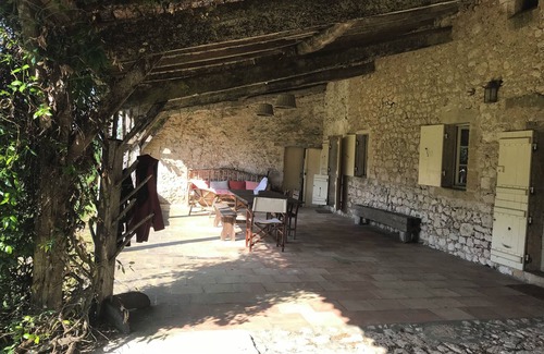 Saint-Michel-de-Montaigne House | Beautiful Farm 16E Century Next to Montaigne Castle