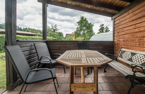 Lanov Villa | Beautiful private villa for 9 guests with WIFI, TV, terrace, pets allowed and parking