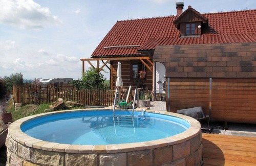 Uhlejov Villa | Beautiful private villa for 24 guests with WIFI, private pool, TV, terrace, pets allowed and par.