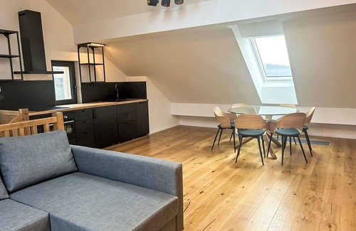 Janske Lazne Apartment | Beautiful apartment for 4 guests with WIFI, TV, balcony and parking