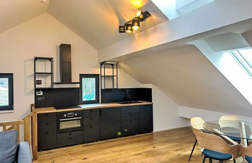 Janske Lazne Apartment | Beautiful apartment for 4 guests with WIFI, TV, balcony and parking