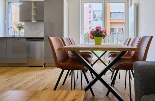Svoboda nad Upou Apartment | Beautiful apartment for 4 guests with WIFI, TV, terrace and parking