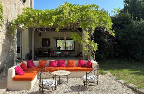 Saint-Come-et-Maruejols House | Beautiful country house with heated private pool on the edge of a pretty village