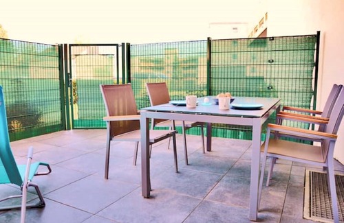 Immenstaad am Bodensee Apartment | Beautiful, modern apartment by the lake, relax, let go & unwind