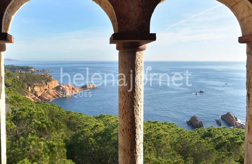 Sant Feliu de Guixols Ski Chalet | Beautiful villa with private pool and impressive sea views
