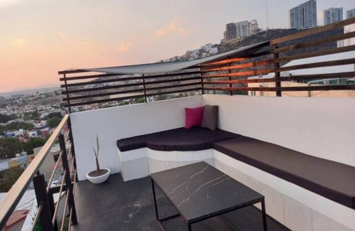 Queretaro Apartment | BEAUTIFUL APARTMENT. IN FRONT OF THE "MIRADOR" ARCHES