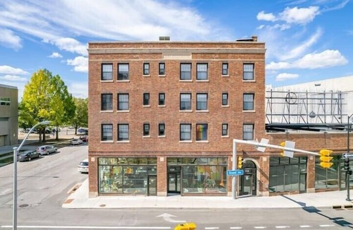 Sherman Hill Apartment | Beautiful 1 Bed Apt Close to Hospitals!