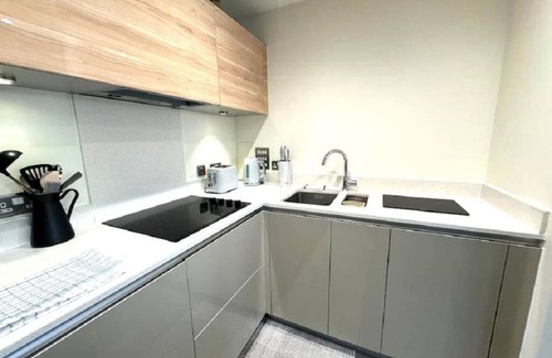 Sudbury Apartment | Beautiful 1 Bedroom flat near Wembley Stadium