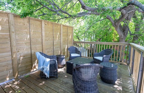 Byward Market - Parliament Hill House | Beautiful, 19th century Semi in the Heart of the Byward Market
