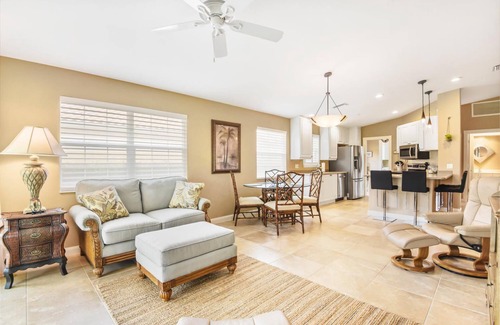 Village Walk of Bonita Springs Villa | Beautiful 2 Bedroom plus den Villa in the prestigeous VillageWalk of Bonita.