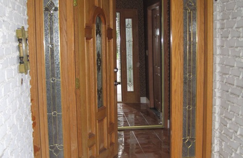 Citrus Heights Apartment | Beautiful 2 Bedroom Suite and Bath W/Private Entrance "A"