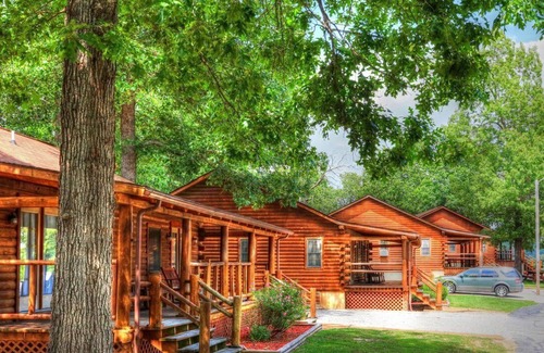 Horseshoe Bend Apartment | Beautiful 2 bedroom unit at resort, sleeps 6