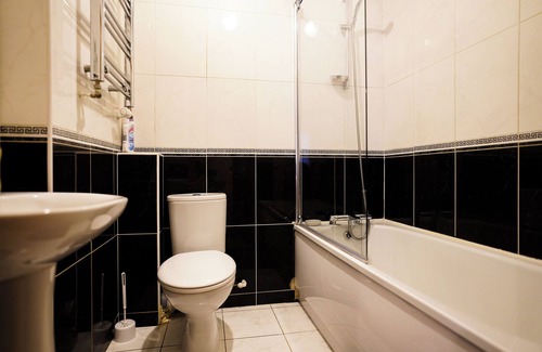 Kettering Apartment | Beautiful 2-Bedroom Apartment in Kettering