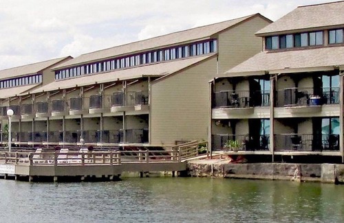 Seven Coves Apartment | Beautiful 2 bedroom unit at resort, sleeps 6