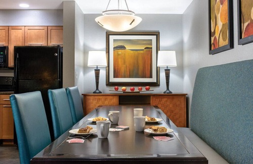 Sevierville Apartment | Beautiful 2 BR/2BA apartment at a luxury Resort with Access to Indoor Water Park