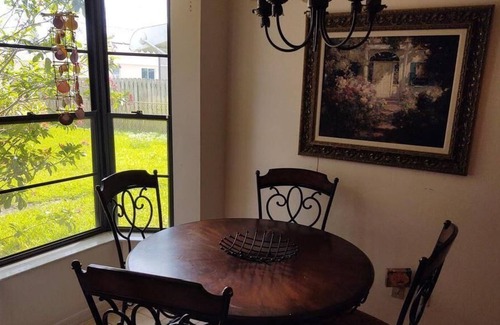 Port Saint Lucie House | Beautiful 2 Br. Single family (320753) by Houzlet
