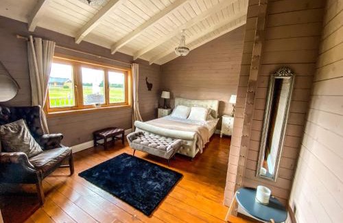 Fangfoss House | Beautiful 3-Bed Luxury Private Lodge in York