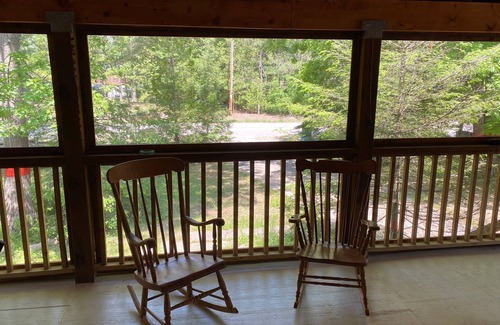 Tiny House | Beautiful 3 BEDROOM COUNTRY HOME in TINY BEACHES NEAR LAKE HURON GEORGIAN BAY