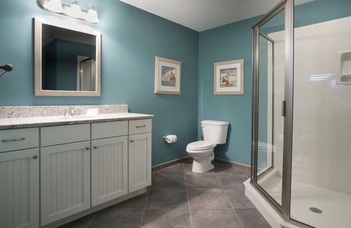 Palmetto Dunes House | Beautiful 3 BR, 3 bath Key West style villa on the waterfront