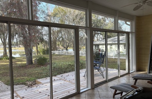 Inverness House | Beautiful 4/2, 3000sf home on magnificent 430 A freshwater lake, family friendly