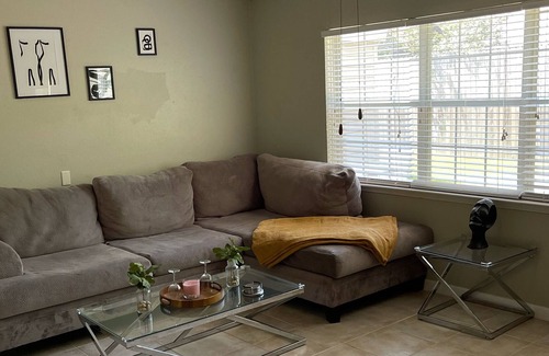 Briarforest House | Beautiful 4-bedroom home with indoor fireplace