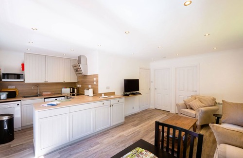Crianlarich Apartment | Beautiful 4 star, 2 bedroom chalet with mountain views. A true Highland landscape all around
