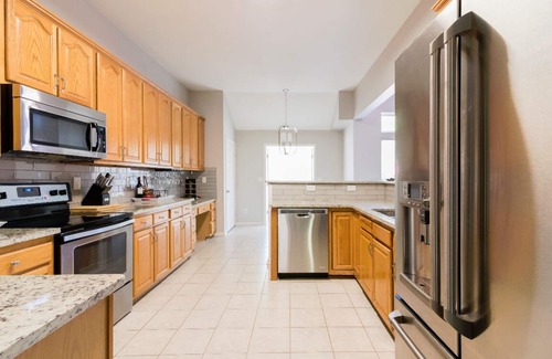 Charlotte House | Beautiful 4bd 2bath House w/pool close to CLT