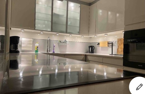 Mandal Villa | Beautiful 5-Bed Villa in Mandal