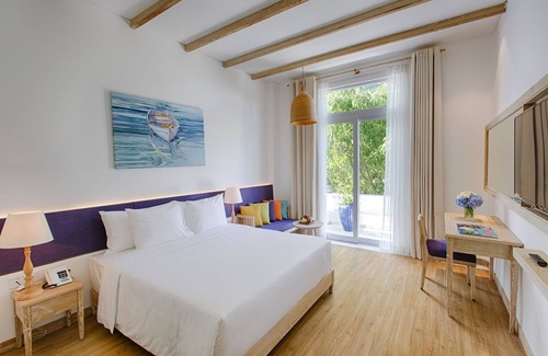Ngu Hanh Son Hotel | Beautiful 5* Suite ❤ My Khe Beach ❤ Free Breakfast