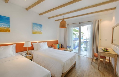 Ngu Hanh Son Hotel | Beautiful 5* Suite ❤ My Khe Beach ❤ Free Breakfast