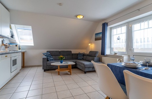 Tating Apartment | Beautiful 53 m² 3-room apartment, approx. 5 kilometers from SPO
