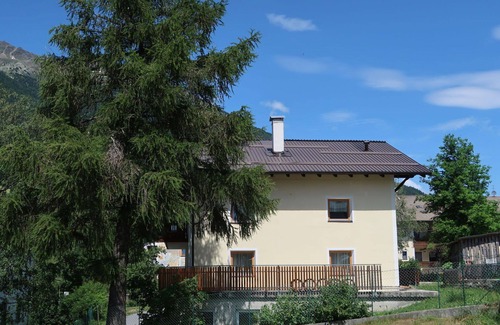 St. Valentin auf der Haide Apartment | Beautiful apartment for 4 guests with WIFI, TV, terrace and parking