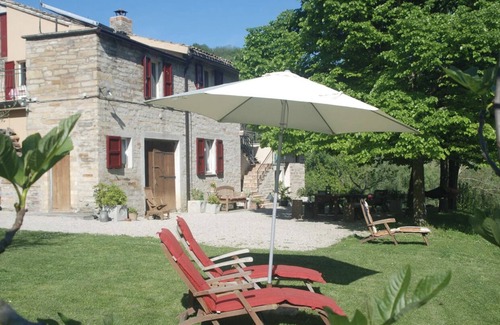 Montelparo Apartment | Beautiful agriturismo with stunning view of vineyards and mountains. Sesto.