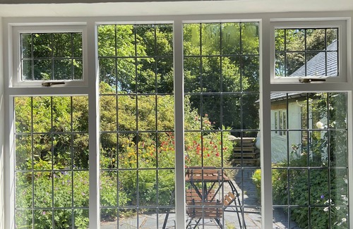 Rowen Cottage | Beautiful Ancient Stone Cottage, Local Walks & Pub!