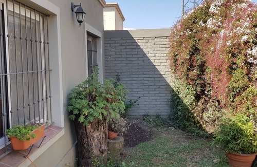 Salta House | Beautiful and comfortable house with fireplace, barbecue, gallery, patio and garage