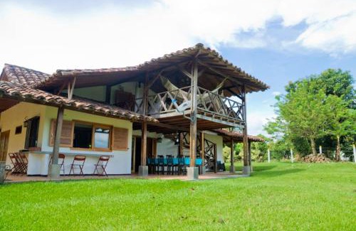 Quimbaya Ski Chalet | Beautiful and comfortable estate for 10 people from 450,000