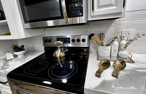 Olathe House | Beautiful and comfortable home 25 minutes from Kansas City downtown