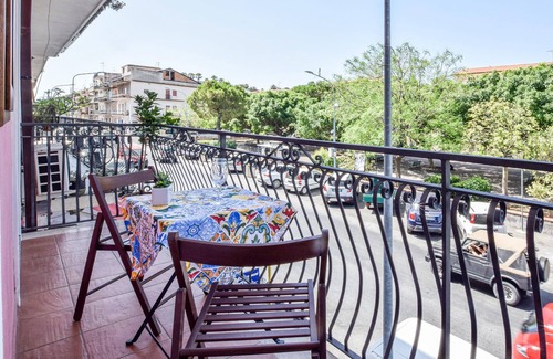 Trappitello Apartment | Beautiful and compact holiday apartment in a central location in Trappitello.